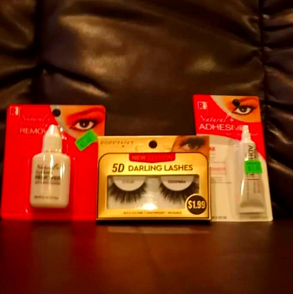 Lashes glue and glue remove